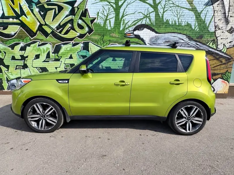 2015 Kia Soul SX, green